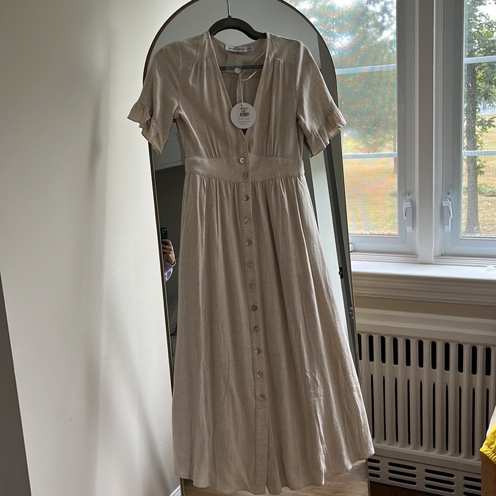 Petal and pup tan dress size 2